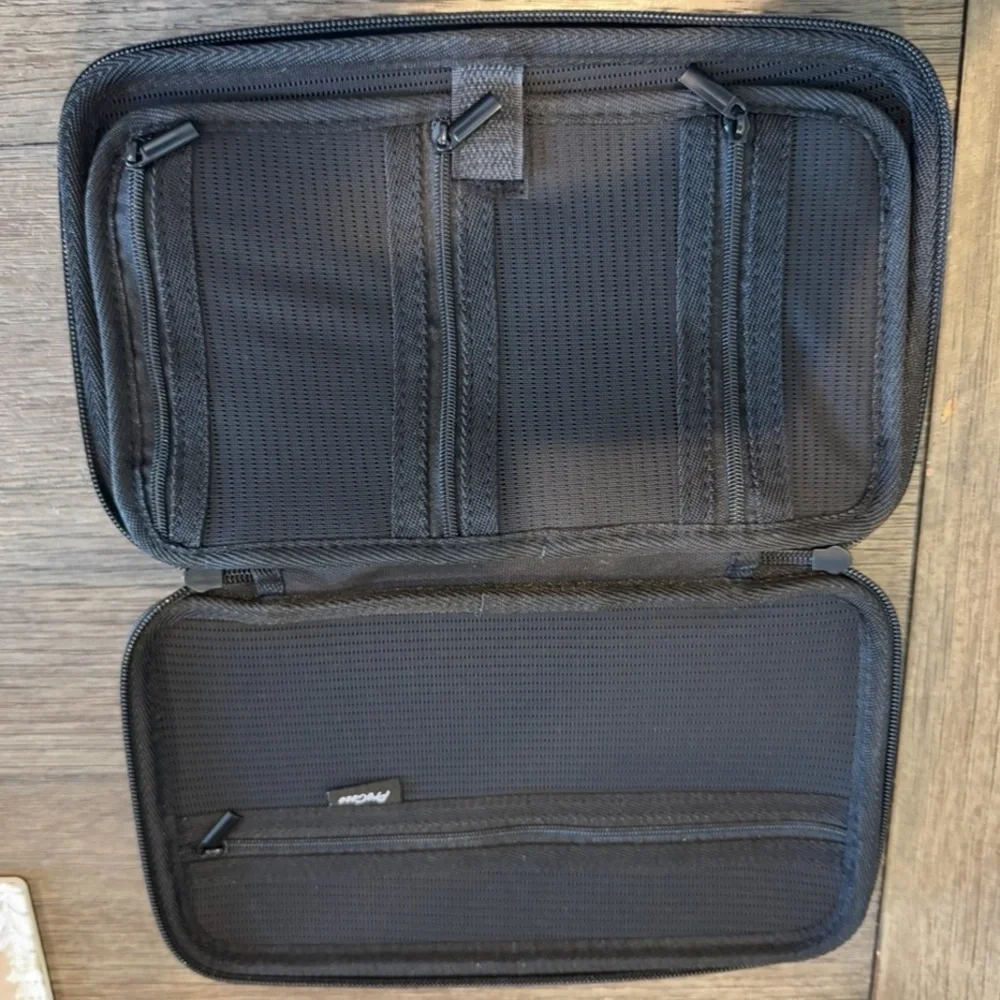 📦 For Sale: ProCase Hard Electronic Travel Organizer - Black